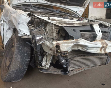 Белый Рено Logan Van, объемом двигателя 1.46 л и пробегом 306 тыс. км за 2300 $, фото 8 на Automoto.ua