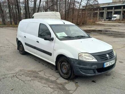 Білий Рено Logan Van, об'ємом двигуна 1.5 л та пробігом 100 тис. км за 2900 $, фото 1 на Automoto.ua