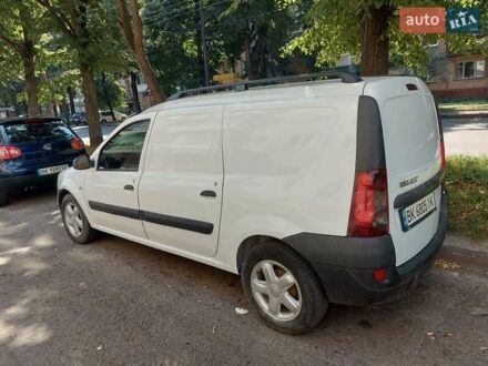 Рено Logan Van 2012 в Ровно на Automoto.ua Белый Рено Logan Van, объемом двигателя 1.46 л и пробегом 342 тыс. км за 4500 $, фото 1 на Automoto.ua