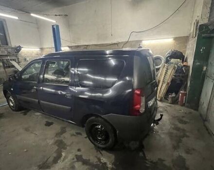 Синий Рено Logan Van, объемом двигателя 1.6 л и пробегом 362 тыс. км за 2800 $, фото 2 на Automoto.ua