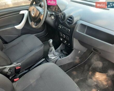 Синий Рено Logan Van, объемом двигателя 1.6 л и пробегом 160 тыс. км за 3900 $, фото 6 на Automoto.ua