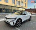 Белый Рено Megane E-Tech, объемом двигателя 0 л и пробегом 64 тыс. км за 24500 $, фото 3 на Automoto.ua
