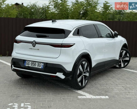 Білий Рено Megane E-Tech, об'ємом двигуна 0 л та пробігом 110 тис. км за 19500 $, фото 12 на Automoto.ua