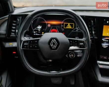 Белый Рено Megane E-Tech, объемом двигателя 0 л и пробегом 89 тыс. км за 19800 $, фото 25 на Automoto.ua