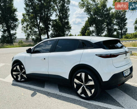 Белый Рено Megane E-Tech, объемом двигателя 0 л и пробегом 3 тыс. км за 29500 $, фото 7 на Automoto.ua