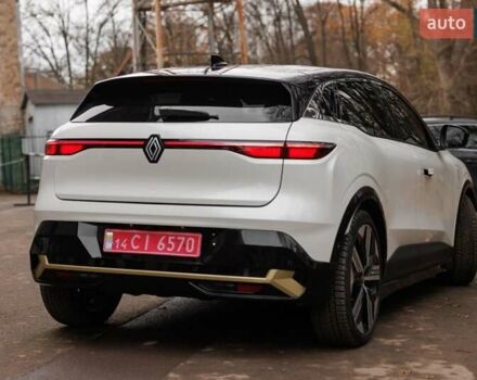Белый Рено Megane E-Tech, объемом двигателя 0 л и пробегом 89 тыс. км за 19800 $, фото 21 на Automoto.ua