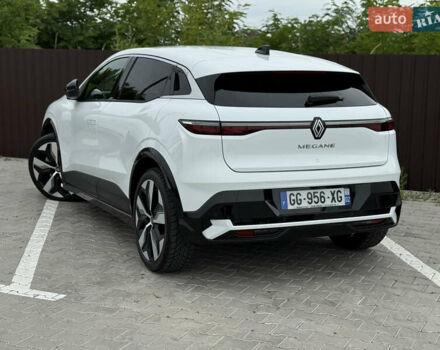 Білий Рено Megane E-Tech, об'ємом двигуна 0 л та пробігом 110 тис. км за 19500 $, фото 15 на Automoto.ua