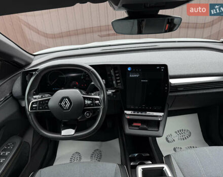 Білий Рено Megane E-Tech, об'ємом двигуна 0 л та пробігом 110 тис. км за 19500 $, фото 55 на Automoto.ua