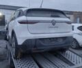 Белый Рено Megane E-Tech, объемом двигателя 0 л и пробегом 30 тыс. км за 13300 $, фото 3 на Automoto.ua