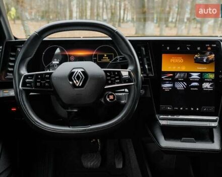 Белый Рено Megane E-Tech, объемом двигателя 0 л и пробегом 89 тыс. км за 19800 $, фото 33 на Automoto.ua