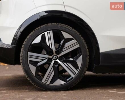Белый Рено Megane E-Tech, объемом двигателя 0 л и пробегом 89 тыс. км за 19800 $, фото 24 на Automoto.ua