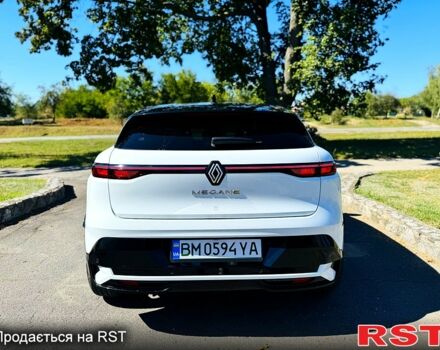 Белый Рено Megane E-Tech, объемом двигателя 0 л и пробегом 3 тыс. км за 29500 $, фото 2 на Automoto.ua