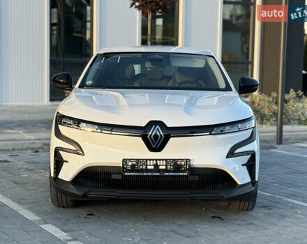 Рено Megane E-Tech 2023 в Городке на Automoto.ua Белый Рено Megane E-Tech, объемом двигателя 0 л и пробегом 18 тыс. км за 22900 $, фото 1 на Automoto.ua