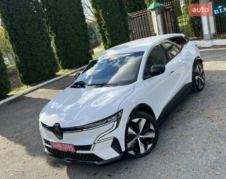 Рено Megane E-Tech 2023 в Дубно на Automoto.ua Белый Рено Megane E-Tech, объемом двигателя 0 л и пробегом 59 тыс. км за 22750 $, фото 15 на Automoto.ua