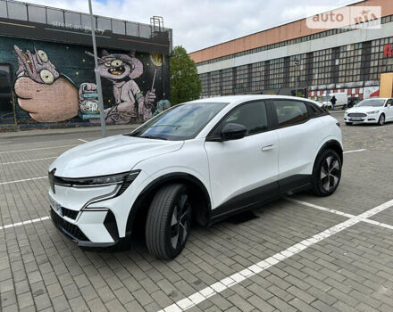 Белый Рено Megane E-Tech, объемом двигателя 0 л и пробегом 5 тыс. км за 23499 $, фото 20 на Automoto.ua