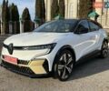 Белый Рено Megane E-Tech, объемом двигателя 0 л и пробегом 2 тыс. км за 24450 $, фото 7 на Automoto.ua