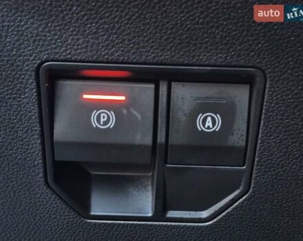 Рено Megane E-Tech 2023 в Львове на Automoto.ua Белый Рено Megane E-Tech, объемом двигателя 0 л и пробегом 7 тыс. км за 20431 $, фото 17 на Automoto.ua