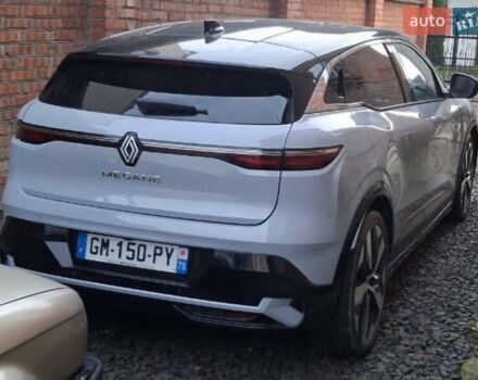 Белый Рено Megane E-Tech, объемом двигателя 0 л и пробегом 35 тыс. км за 15757 $, фото 3 на Automoto.ua