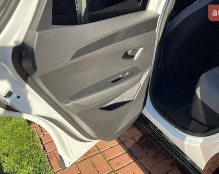 Білий Рено Megane E-Tech, об'ємом двигуна 0 л та пробігом 33 тис. км за 19700 $, фото 15 на Automoto.ua