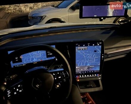 Белый Рено Megane E-Tech, объемом двигателя 0 л и пробегом 2 тыс. км за 24450 $, фото 4 на Automoto.ua