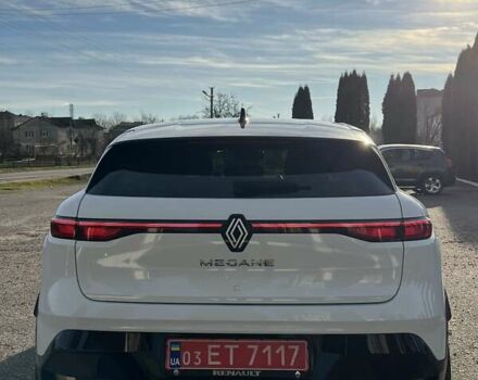 Белый Рено Megane E-Tech, объемом двигателя 0 л и пробегом 2 тыс. км за 24450 $, фото 11 на Automoto.ua