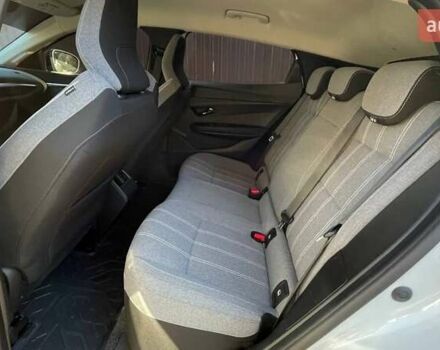 Білий Рено Megane E-Tech, об'ємом двигуна 0 л та пробігом 33 тис. км за 19700 $, фото 13 на Automoto.ua