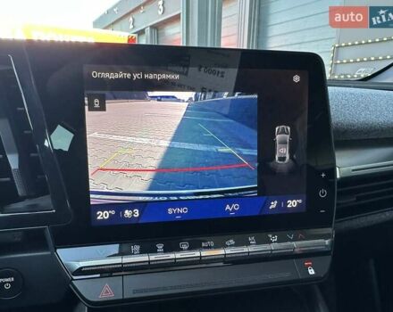 Белый Рено Megane E-Tech, объемом двигателя 0 л и пробегом 6 тыс. км за 20700 $, фото 8 на Automoto.ua