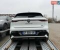 Белый Рено Megane E-Tech, объемом двигателя 0 л и пробегом 10 тыс. км за 9900 $, фото 2 на Automoto.ua