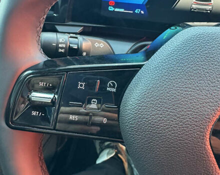 Білий Рено Megane E-Tech, об'ємом двигуна 0 л та пробігом 3 тис. км за 21000 $, фото 12 на Automoto.ua