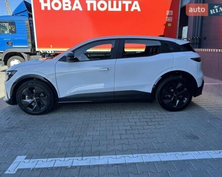 Белый Рено Megane E-Tech, объемом двигателя 0 л и пробегом 6 тыс. км за 20700 $, фото 15 на Automoto.ua
