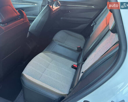 Білий Рено Megane E-Tech, об'ємом двигуна 0 л та пробігом 3 тис. км за 20500 $, фото 21 на Automoto.ua