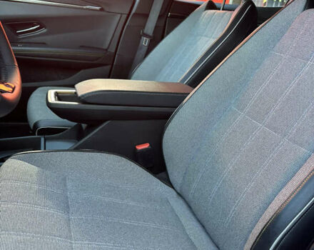 Білий Рено Megane E-Tech, об'ємом двигуна 0 л та пробігом 3 тис. км за 20500 $, фото 19 на Automoto.ua