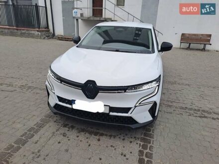 Рено Megane E-Tech 2022 в Чортков на Automoto.ua Белый Рено Megane E-Tech, объемом двигателя 0 л и пробегом 28 тыс. км за 17000 $, фото 1 на Automoto.ua