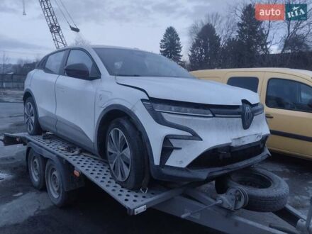 Білий Рено Megane E-Tech, об'ємом двигуна 0 л та пробігом 30 тис. км за 13300 $, фото 1 на Automoto.ua
