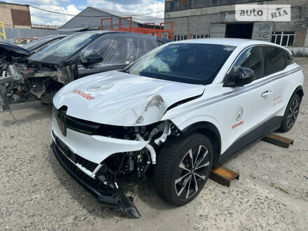 Білий Рено Megane E-Tech, об'ємом двигуна 0 л та пробігом 18 тис. км за 15900 $, фото 1 на Automoto.ua