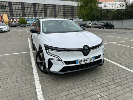 Білий Рено Megane E-Tech, об'ємом двигуна 0 л та пробігом 5 тис. км за 23499 $, фото 1 на Automoto.ua