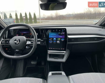 Чорний Рено Megane E-Tech, об'ємом двигуна 0 л та пробігом 111 тис. км за 21900 $, фото 22 на Automoto.ua