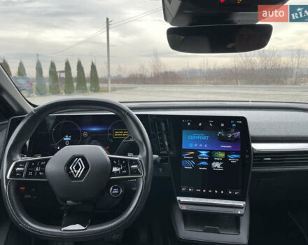 Чорний Рено Megane E-Tech, об'ємом двигуна 0 л та пробігом 111 тис. км за 21900 $, фото 21 на Automoto.ua