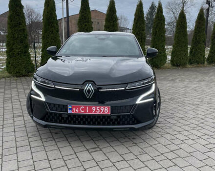 Чорний Рено Megane E-Tech, об'ємом двигуна 0 л та пробігом 111 тис. км за 21900 $, фото 2 на Automoto.ua