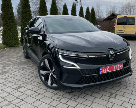 Чорний Рено Megane E-Tech, об'ємом двигуна 0 л та пробігом 111 тис. км за 21900 $, фото 11 на Automoto.ua