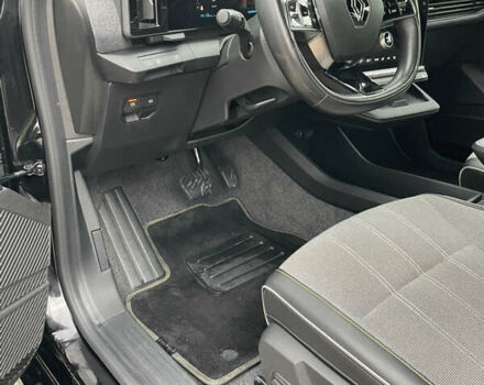 Чорний Рено Megane E-Tech, об'ємом двигуна 0 л та пробігом 111 тис. км за 21900 $, фото 15 на Automoto.ua