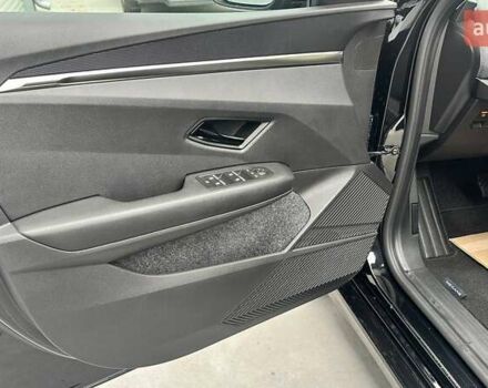 Рено Megane E-Tech 2023 в Дубно на Automoto.ua Черный Рено Megane E-Tech, объемом двигателя 0 л и пробегом 30 тыс. км за 23500 $, фото 5 на Automoto.ua