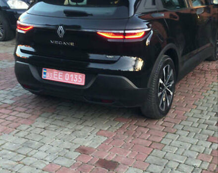 Черный Рено Megane E-Tech, объемом двигателя 0 л и пробегом 107 тыс. км за 17999 $, фото 2 на Automoto.ua