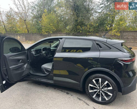 Черный Рено Megane E-Tech, объемом двигателя 0 л и пробегом 60 тыс. км за 19500 $, фото 4 на Automoto.ua