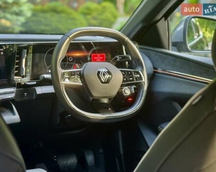 Черный Рено Megane E-Tech, объемом двигателя 0 л и пробегом 4 тыс. км за 14500 $, фото 92 на Automoto.ua