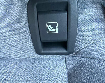 Черный Рено Megane E-Tech, объемом двигателя 0 л и пробегом 4 тыс. км за 22900 $, фото 23 на Automoto.ua