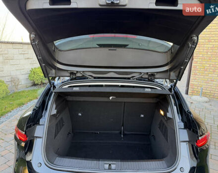 Черный Рено Megane E-Tech, объемом двигателя 0 л и пробегом 4 тыс. км за 22900 $, фото 24 на Automoto.ua