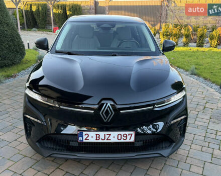 Черный Рено Megane E-Tech, объемом двигателя 0 л и пробегом 4 тыс. км за 22900 $, фото 2 на Automoto.ua