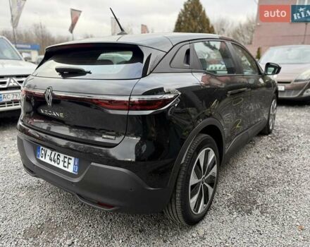 Черный Рено Megane E-Tech, объемом двигателя 0 л и пробегом 72 тыс. км за 21999 $, фото 2 на Automoto.ua