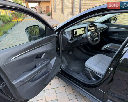 Черный Рено Megane E-Tech, объемом двигателя 0 л и пробегом 4 тыс. км за 22900 $, фото 8 на Automoto.ua